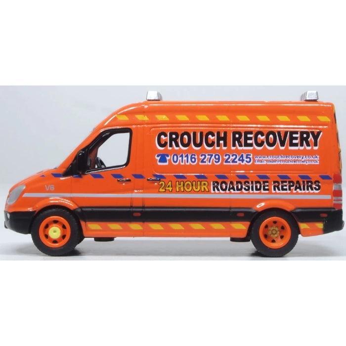 1/76 Mercedes Sprinter Van Crouch