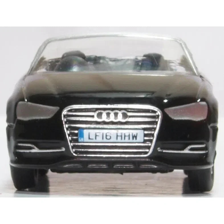 1/76 Audi S3 Cabriolet Mythos Black