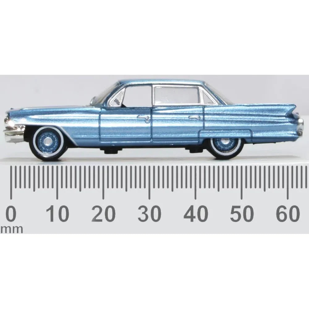 1/87 Cadilac Sedan Deville 1961 Nautilus Blue
