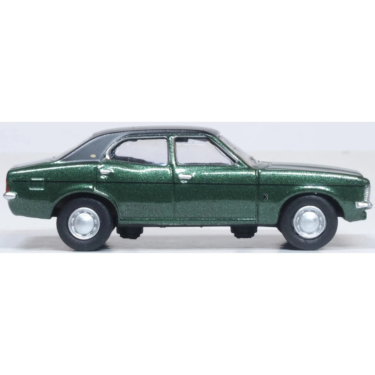 1/76 Ford Cortina MkIII Evergreen