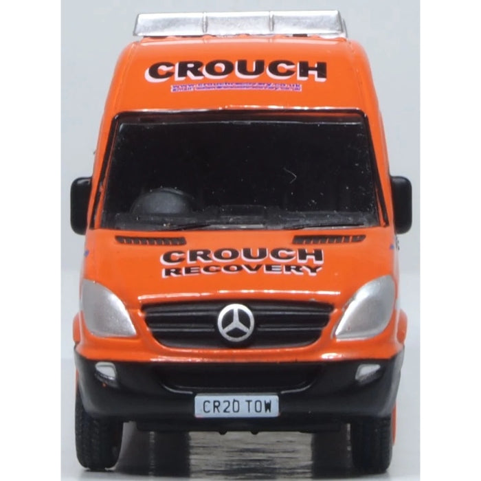 1/76 Mercedes Sprinter Van Crouch
