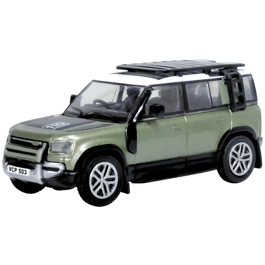 1/76 New Land Rover Defender 110 Pangea Green