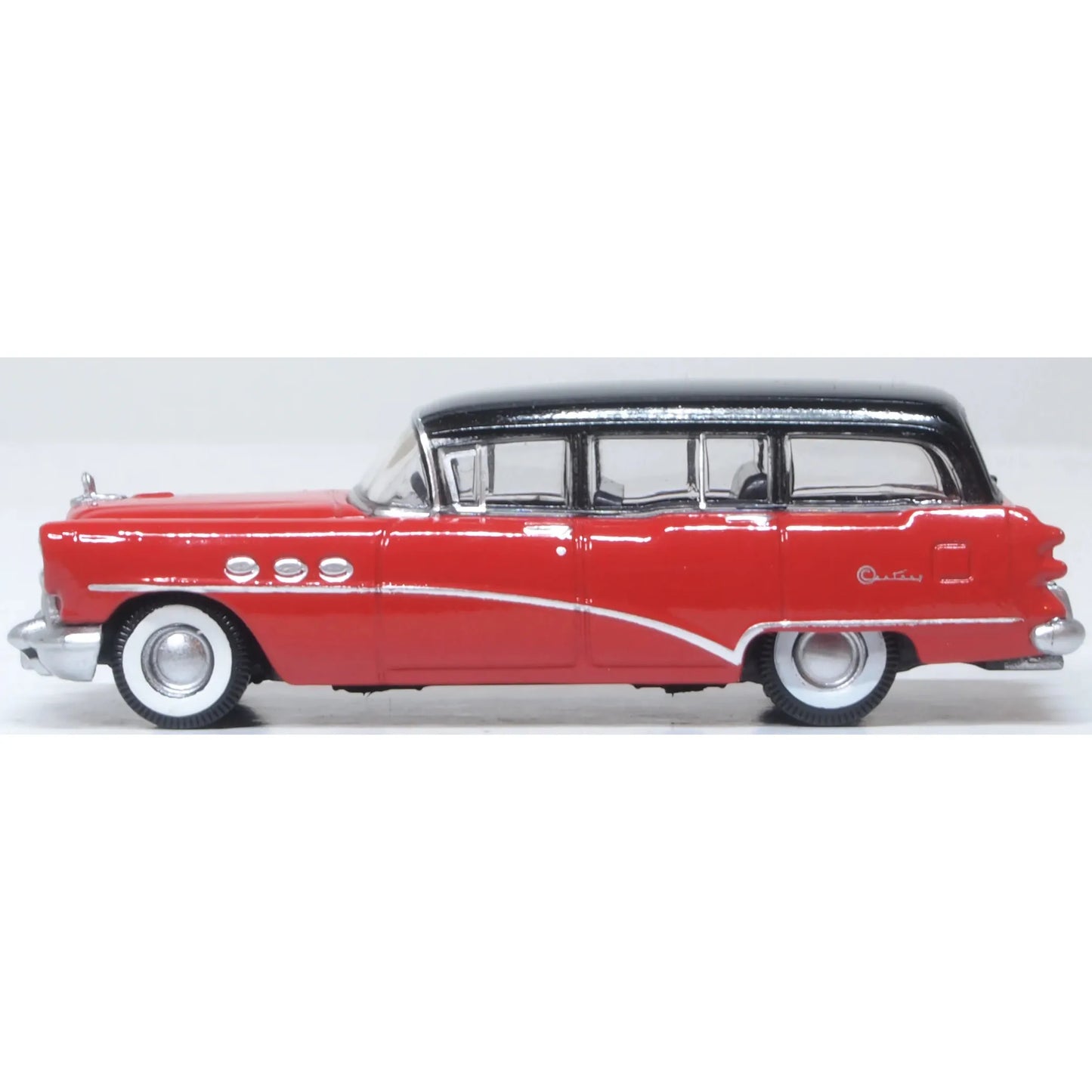 1/87 1954 Buick Century Estate Wagon - Matador Red/Carlsbad Black
